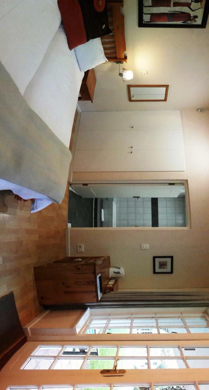 Somer Place B&B Somerset West Værelse billede